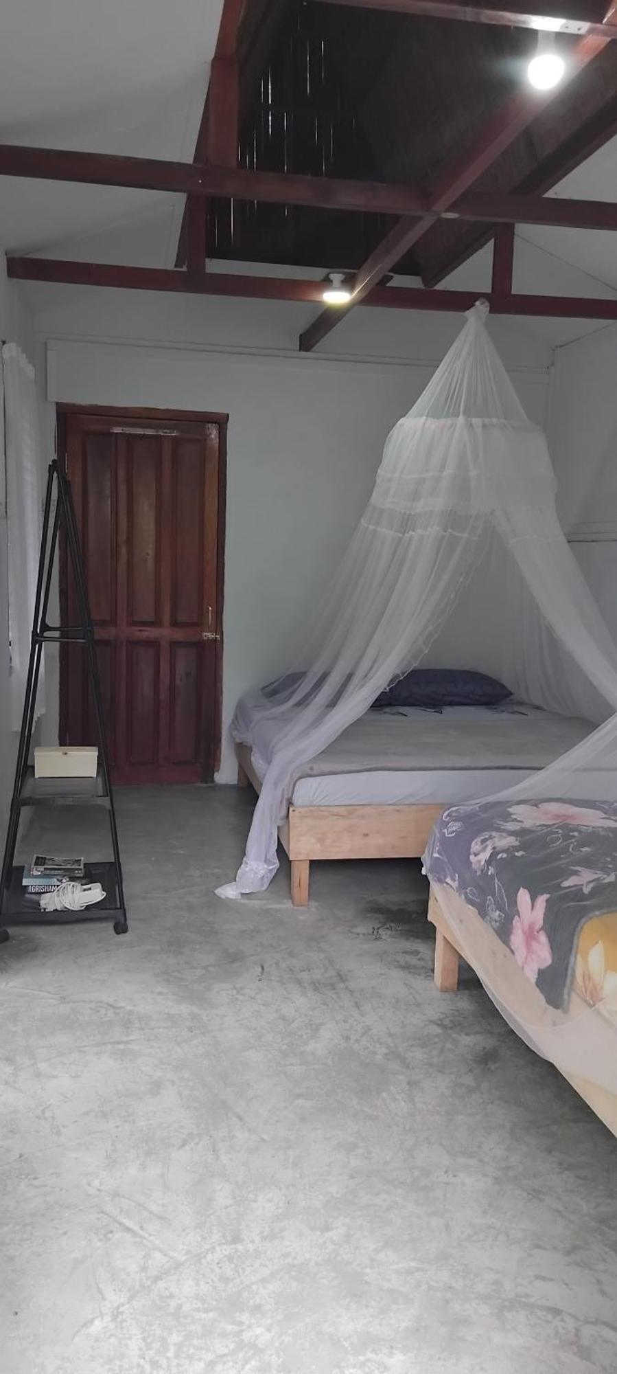 Magpie Homestay & Jungle Trekking Especially For Guest Trekking With Us Bukit Lawang Rum bild